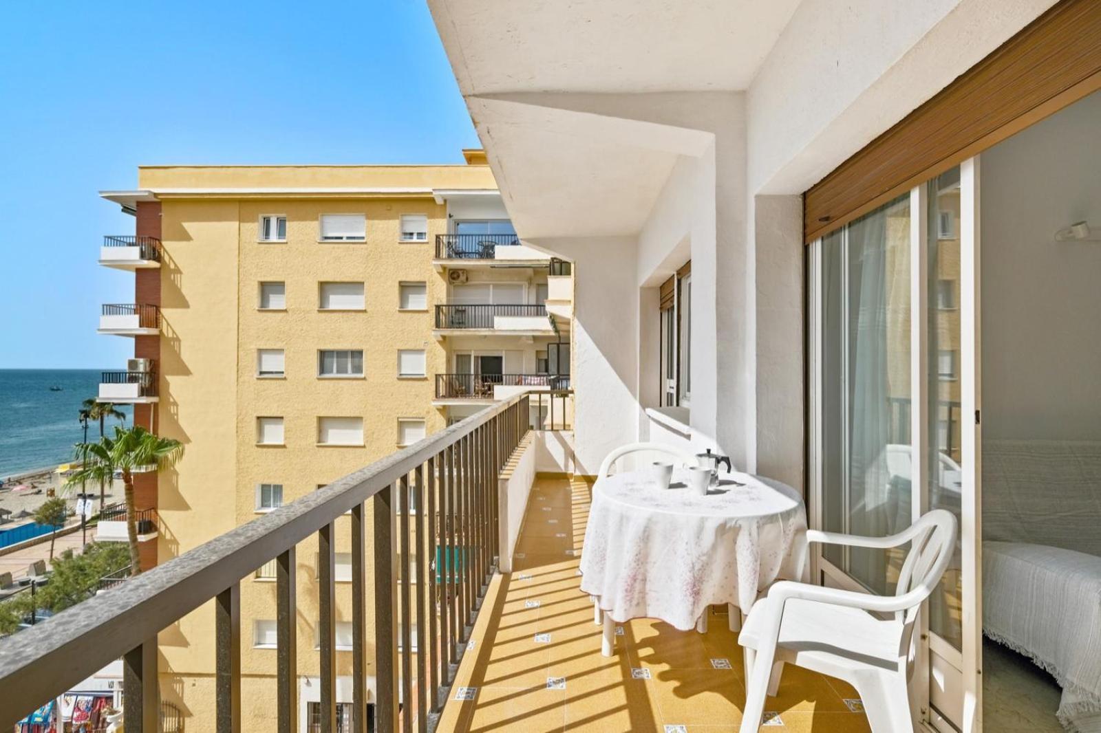 Apartamento Con Piscina En La Primera Linea De Playa De Fuengirola Exteriér fotografie